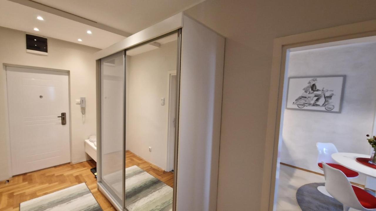 Lux Apartman Ava Kikinda Exterior photo