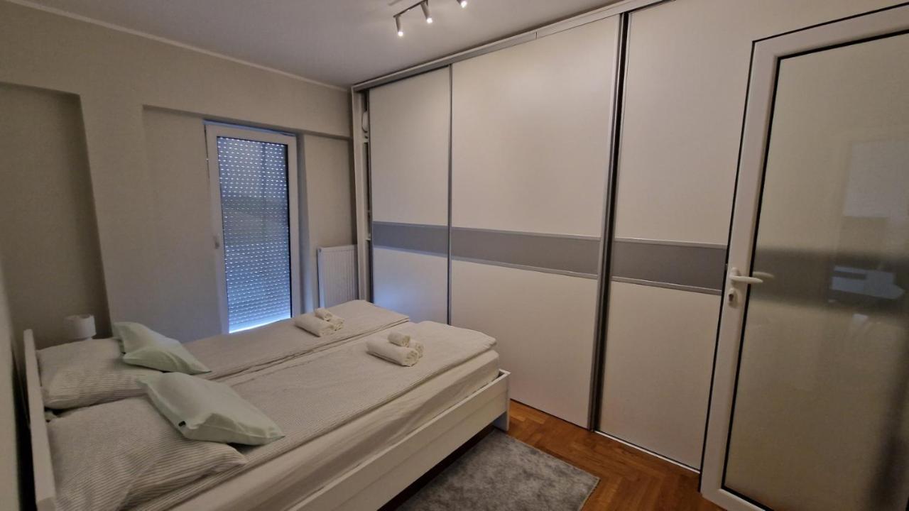 Lux Apartman Ava Kikinda Exterior photo